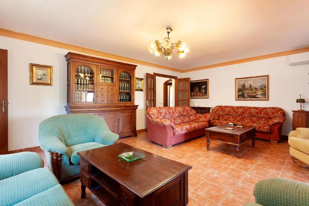 Can Minu Llucmajor  Villa